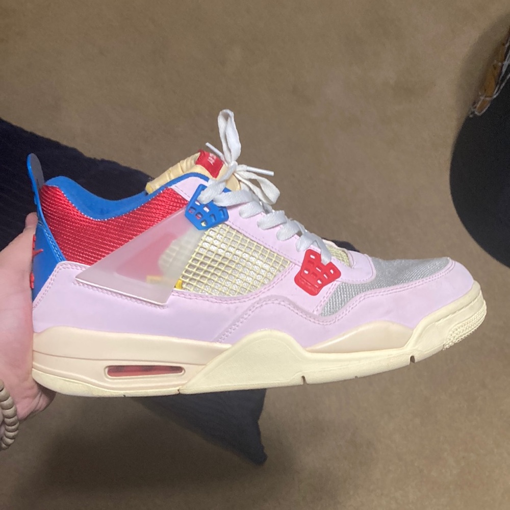 Jordan 4 union guava copy